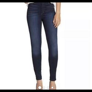 Like NEW Joe’s Jeans TRISTA Dark wash